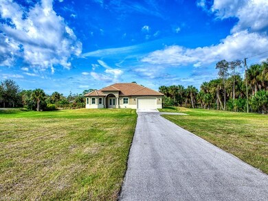 423 21st St SW, Naples, FL 34117 - photo 3