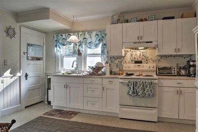 231 Baker St, Keene, NH 03431 - photo 7