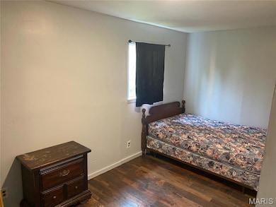 439 Short A St, Poplar Bluff, MO 63901 - photo 2