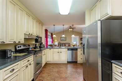 1211 Landon Dr, Harrisonburg, VA 22801 - photo 3