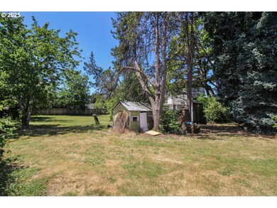 2902 19th Ave, Forest Grove, OR 97116 - photo 4
