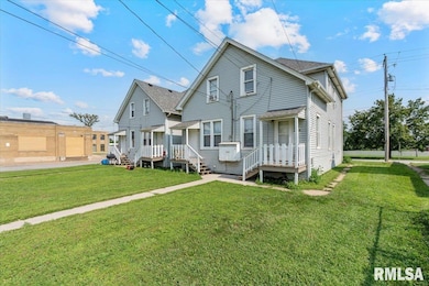 2502 Rockingham Rd, Davenport, IA 52802 - photo 2