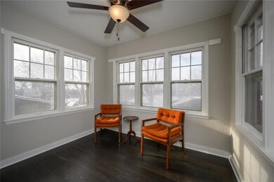 2330 E 29th St, Des Moines, IA 50317 - photo 7