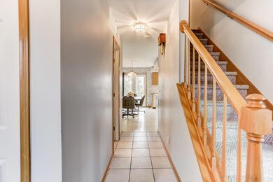 698 Wedgewood Dr, Marysville, OH 43040 - photo 4