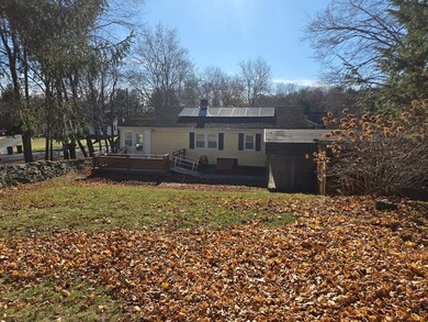 18 Fairview Ave, Dudley, MA 01571 - photo 4