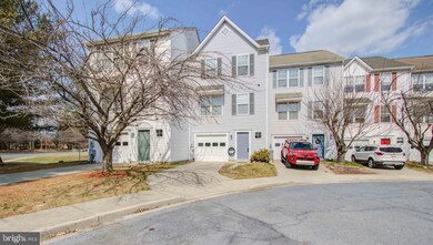 448 Blossom Ln, Frederick, MD 21701 - photo 2