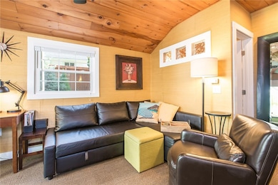 88 Old Post Rd unit 4, Westerly, RI 02891 - photo 7