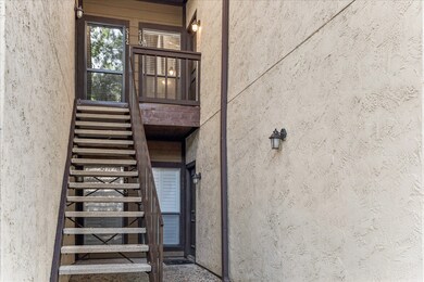 11711 Memorial Dr unit 510, Houston, TX 77024 - photo 2