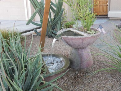 Peaceful front water fountain
