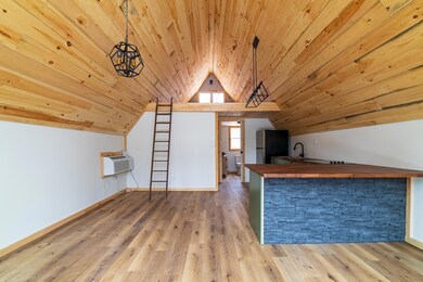 DSC05563-HDR.jpg