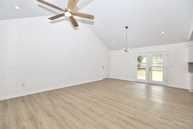 6112 Cayce Ln, Columbia, TN 38401 - photo 7