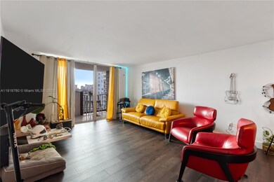 2780 NE 183rd St unit 2114, Aventura, FL 33160 - photo 4