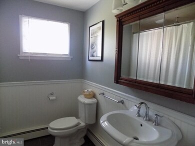 16 Tamaqua St, Tamaqua, PA 18252 - photo 4