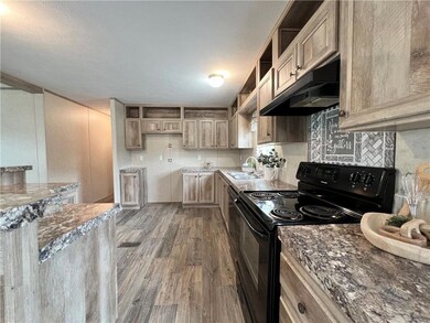 336604 E Crestview Dr, McLoud, OK 74851 - photo 4