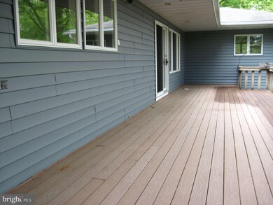 23985 Ann Ln, California, MD 20619 - photo 5