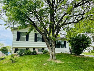 841 Upwoods Dr, Columbus, OH 43228 - photo 2