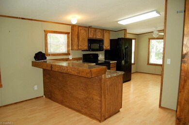 1419 Howard Auman Rd, Asheboro, NC 27205 - photo 3