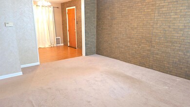 3907 Susan Cir, North Little Rock, AR 72118 - photo 3