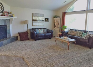 147 Wagon Wheel Dr, Grants Pass, OR 97527 - photo 3