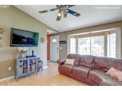 211 Elva Dr, Newberg, OR 97132 - photo 7