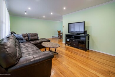 LivingRoom3