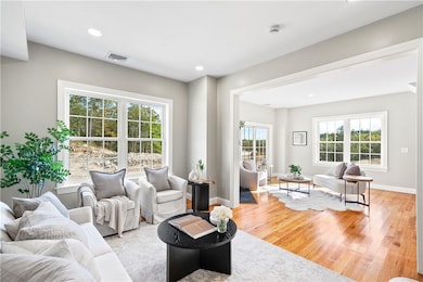 4 Old County Village Way unit B, Smithfield, RI 02917 - photo 5