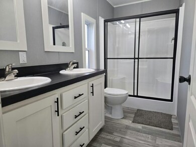 3035 66th Ave N unit 22, Saint Petersburg, FL 33702 - photo 4