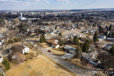 815 W Avenue C-6