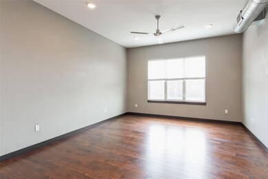 200 3rd Ave SW unit 206, Cedar Rapids, IA 52404 - photo 6