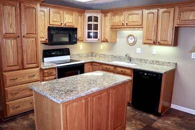 9551 Highway 44 E, Mount Washington, KY 40047 - photo 7