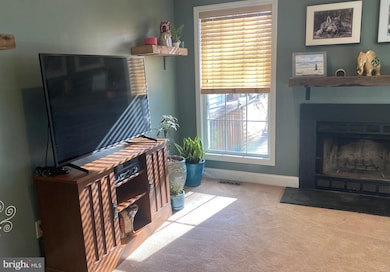 40 Aspen Way, Schwenksville, PA 19473 - photo 3