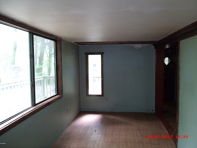 115 Rosewood Rd, Dingmans Ferry, PA 18328 - photo 5