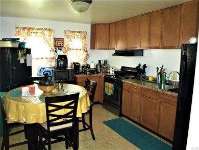 114 E Cumberland St unit 116, Allentown, PA 18103 - photo 6