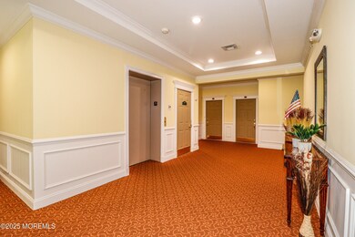 439 Sophee Ln unit 439, Lakewood, NJ 08701 - photo 4