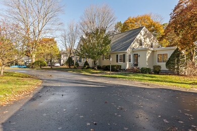 107 Locust St, Danvers, MA 01923 - photo 4