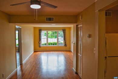 2527 Hydraulic Rd unit 29, Charlottesville, VA 22901 - photo 4