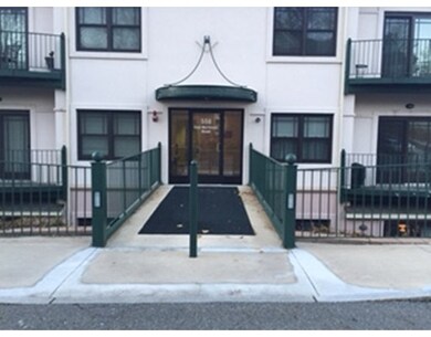 558 E Merrimack St unit 30, Lowell, MA 01852 - photo 2