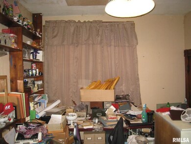 1857 3rd St, Moline, IL 61265 - photo 5