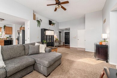 W_Sycamore_Creek_St-017