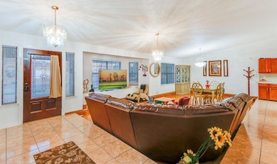 11305 Sundance Ave-28