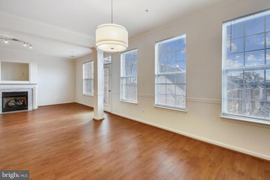 2665 Manhattan Place unit 308, Vienna, VA 22180 - photo 6
