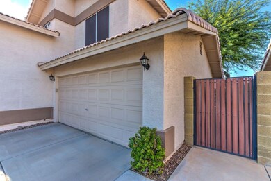 1302 E Hearne Way-3