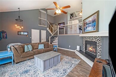 214 SW Marsh Wren St, Lees Summit, MO 64082 - photo 6