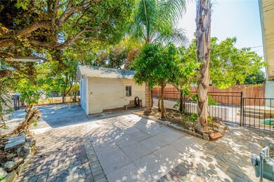 4132 W 102nd St, Inglewood, CA 90304 - photo 5