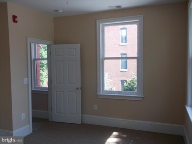 1629 Saint Paul St unit 5, Baltimore, MD 21202 - photo 3