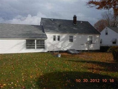 10 Cutler St, Lawrence, MA 01843 - photo 3