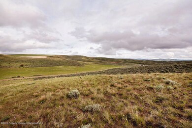 575 Behrman St, Craig, CO 81625 - photo 4