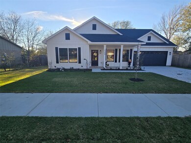 1500 Brackens St, Waxahachie, TX 75165 - photo 2