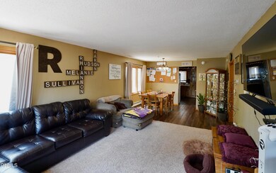 1307 3rd Ave NW, Jamestown, ND 58401 - photo 7