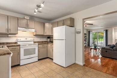 81 Woodland Green, Rochester, NH 03868 - photo 7